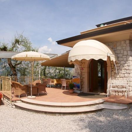 Residence Casa Maria Assenza di Brenzone Dış mekan fotoğraf