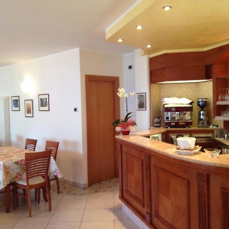 Residence Casa Maria Assenza di Brenzone Dış mekan fotoğraf