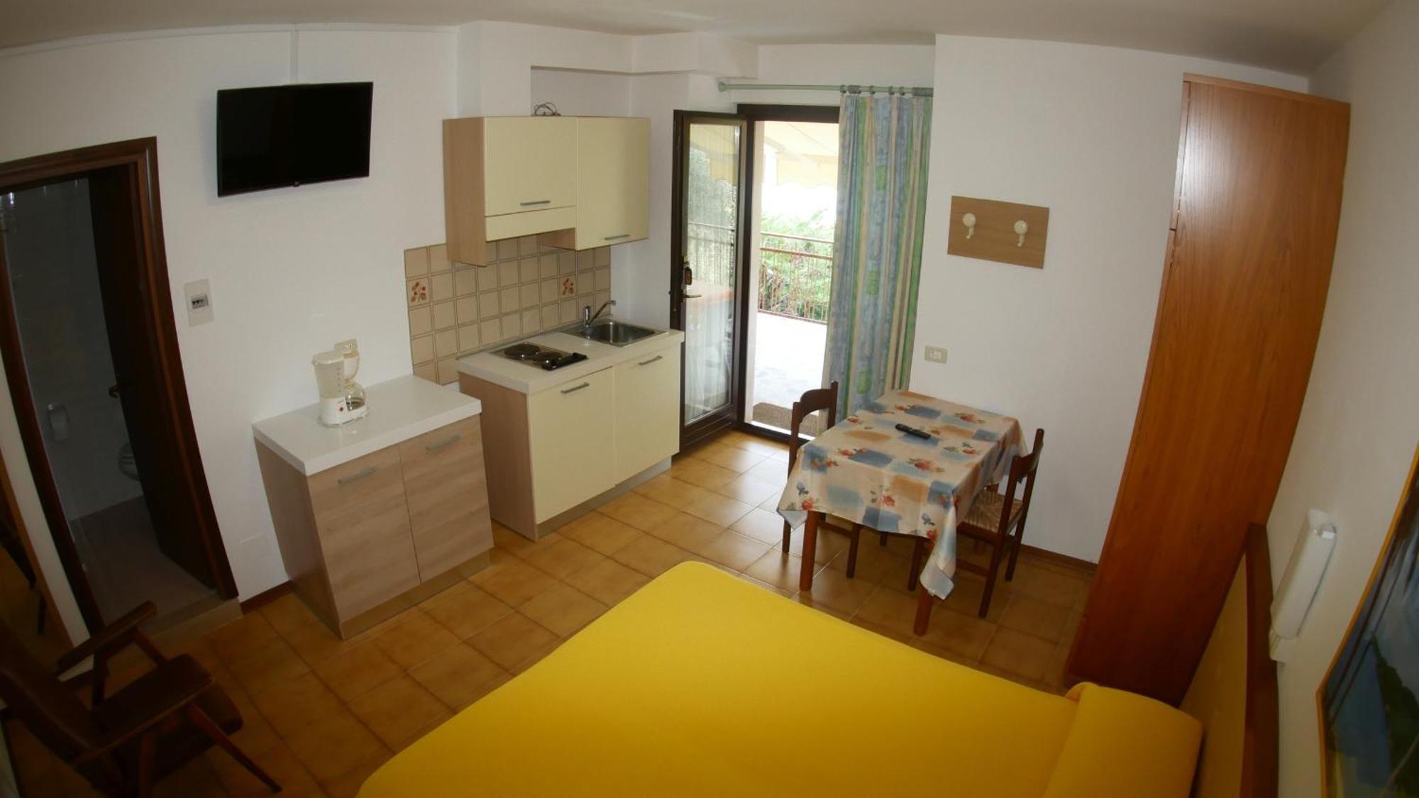 Residence Casa Maria Assenza di Brenzone Dış mekan fotoğraf