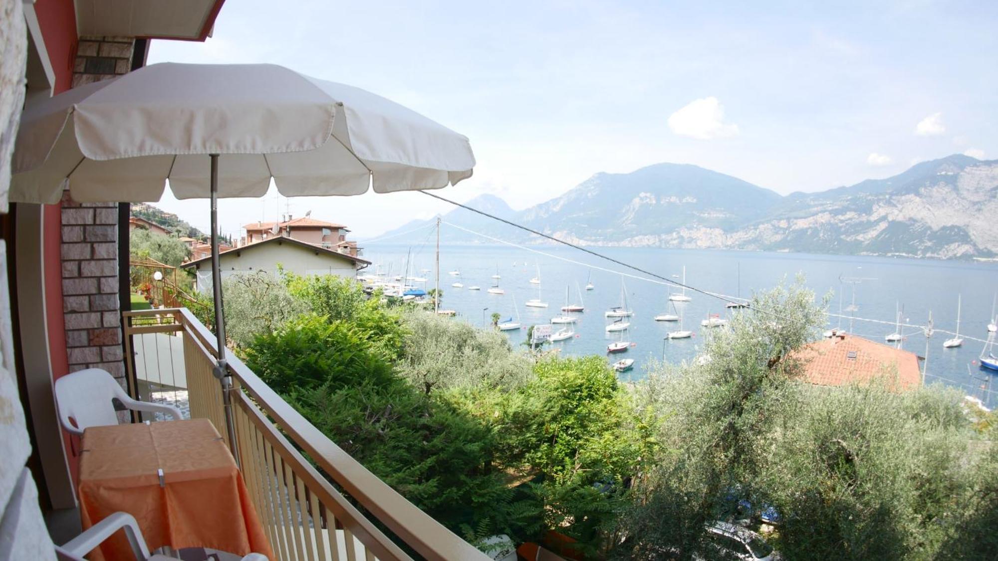 Residence Casa Maria Assenza di Brenzone Dış mekan fotoğraf