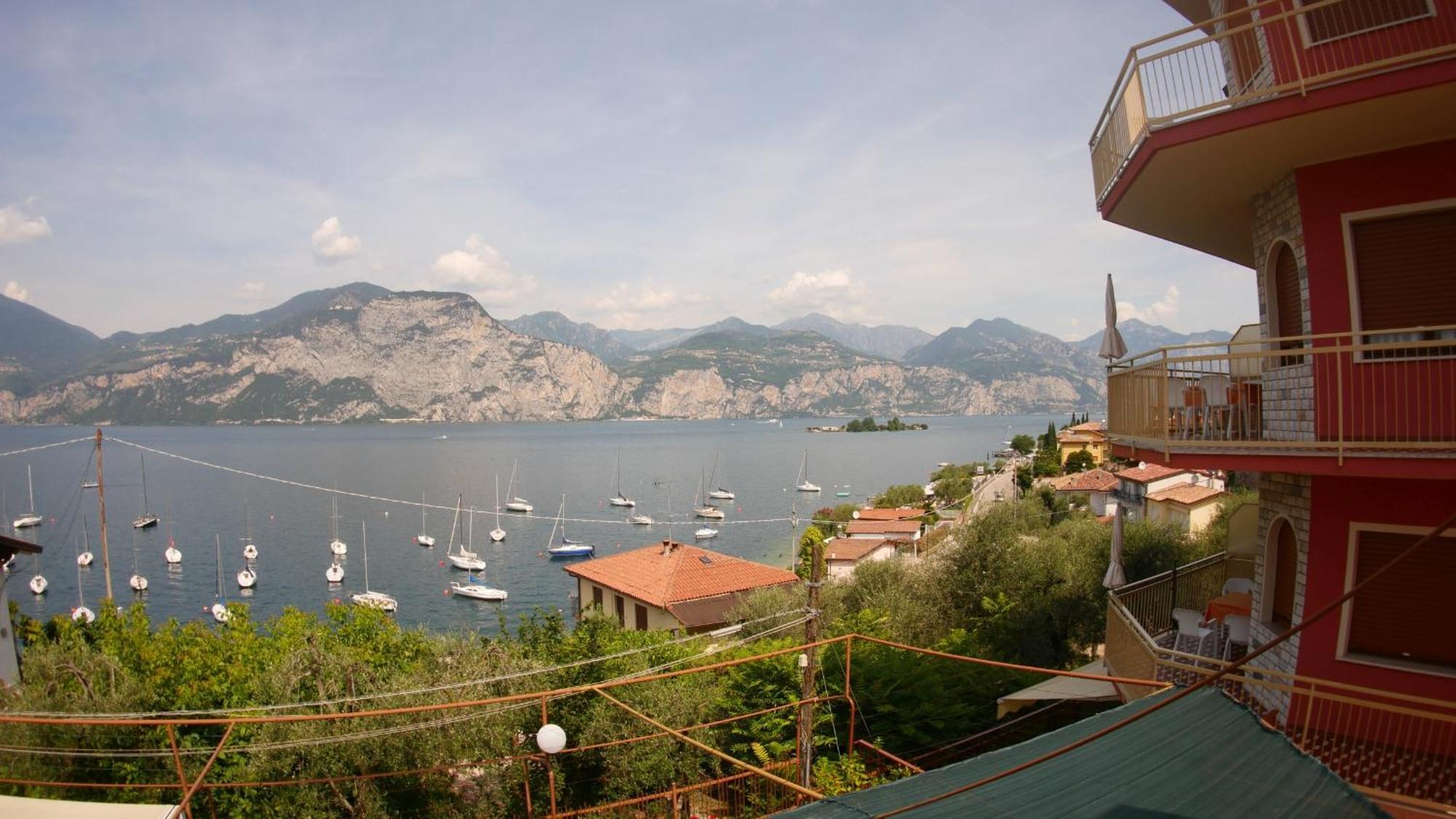 Residence Casa Maria Assenza di Brenzone Dış mekan fotoğraf