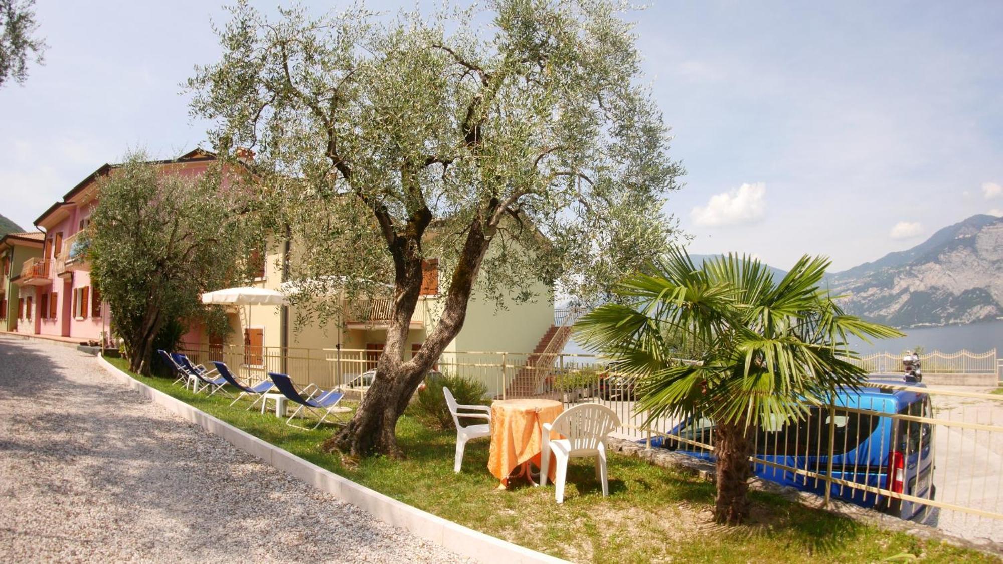 Residence Casa Maria Assenza di Brenzone Dış mekan fotoğraf